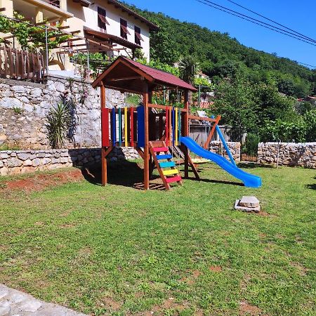 Apartments Vinetilia Mošćenička Draga Eksteriør billede