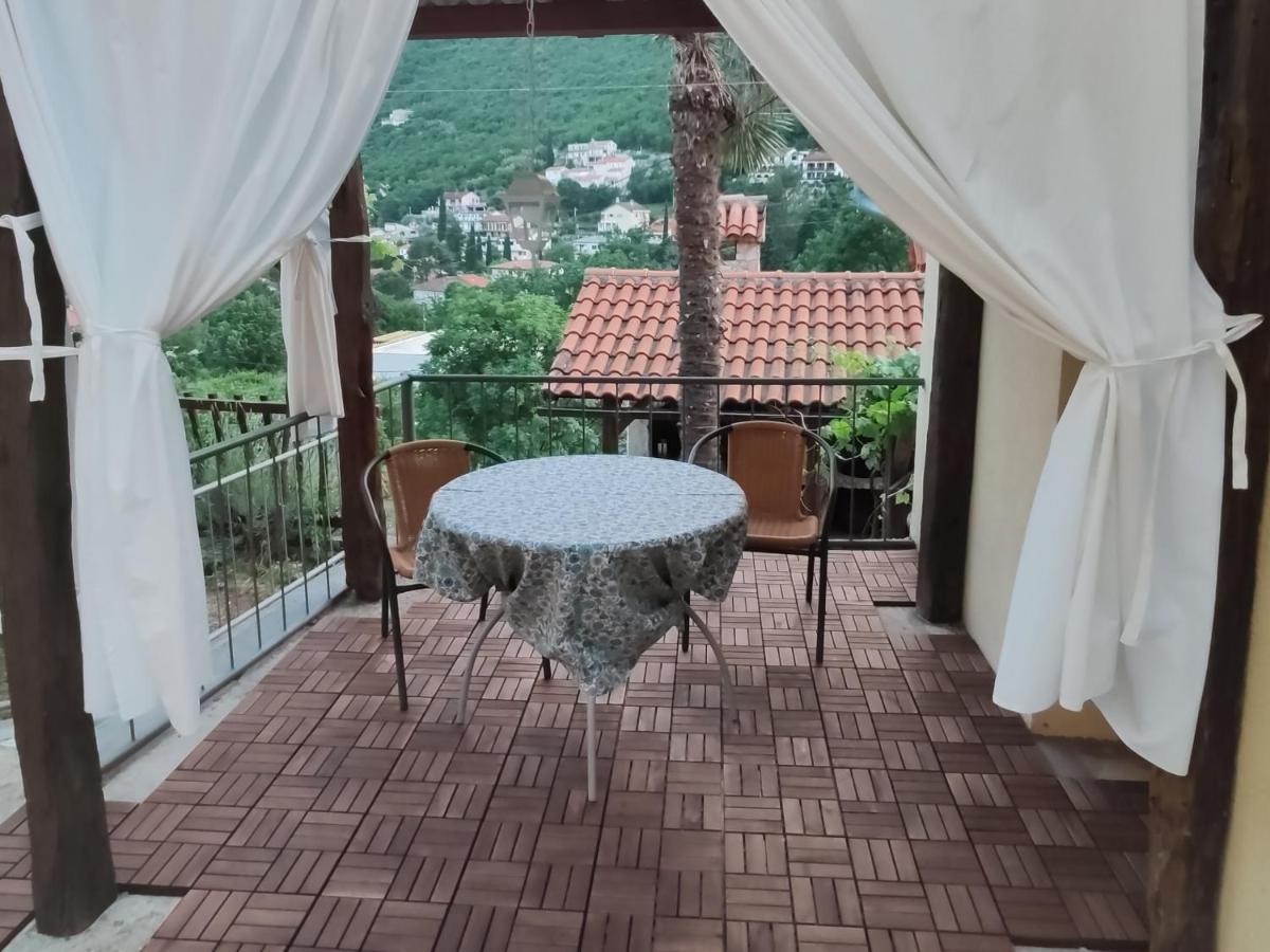 Apartments Vinetilia Mošćenička Draga Eksteriør billede