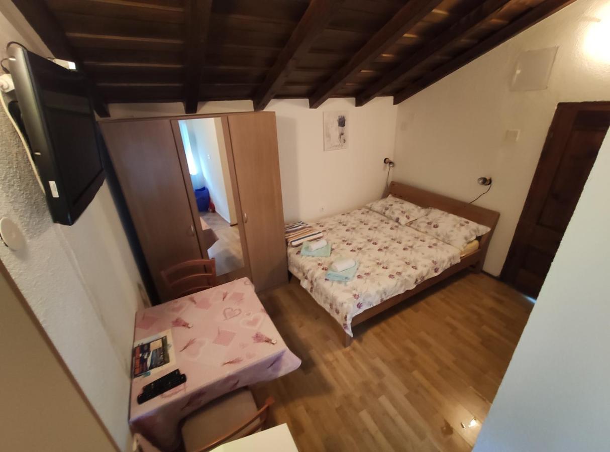 Apartments Vinetilia Mošćenička Draga Eksteriør billede