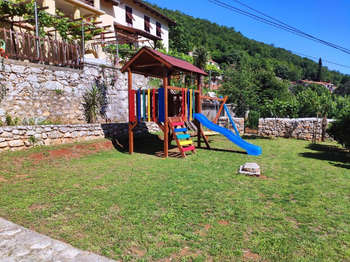Apartments Vinetilia Mošćenička Draga Eksteriør billede